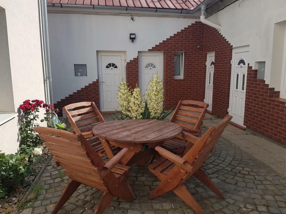 Olomouc New3 Apartment Екстериор снимка